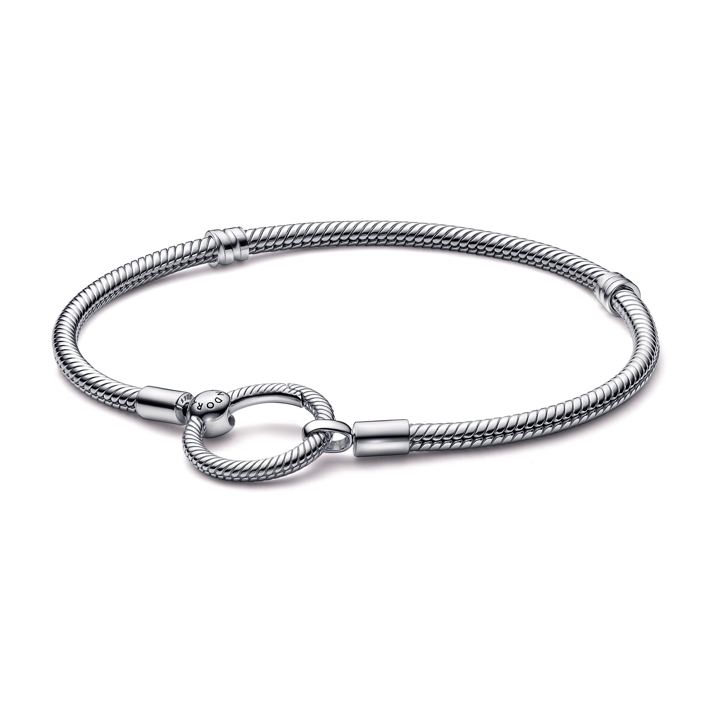 Pandora Moments O Closure Snake Chain Bracelet