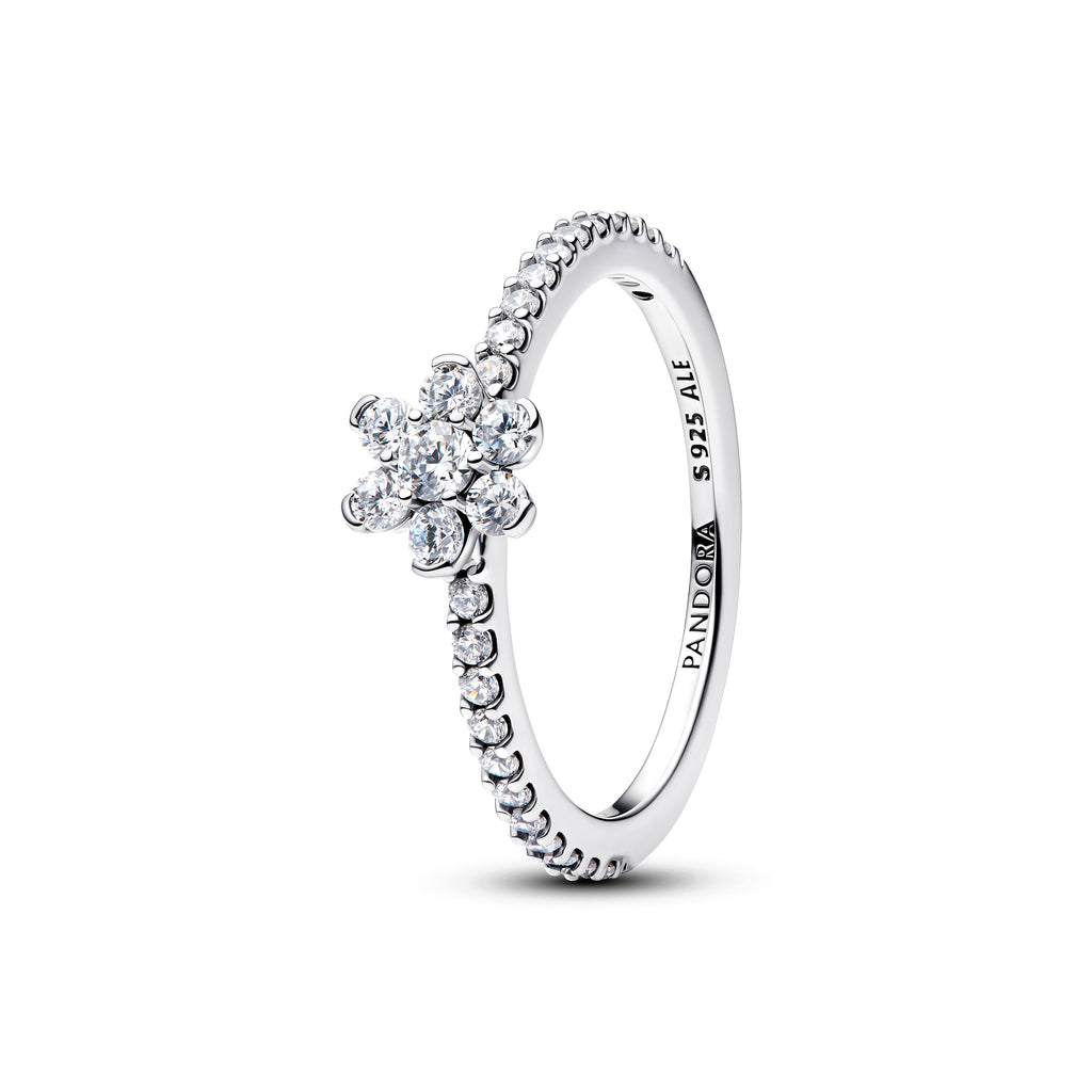 Sparkling Flower Ring
